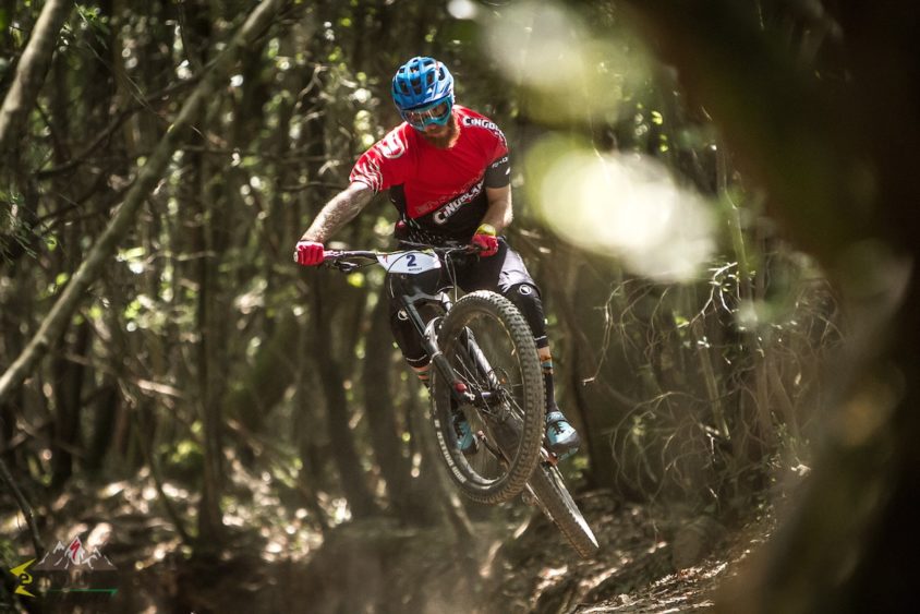 e-enduro specialized