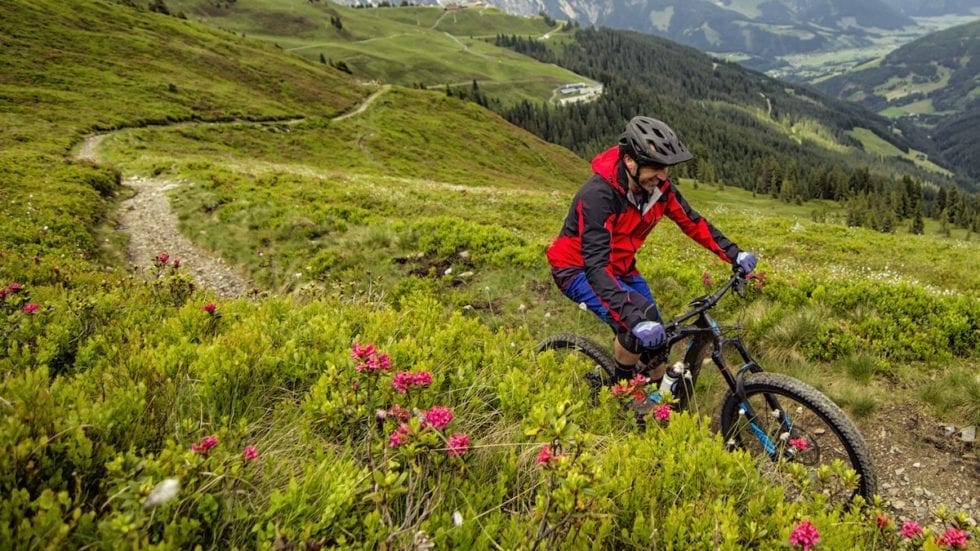 SHORT TEST – Specialized Turbo Levo Fsr: il divertimento inizia in salita