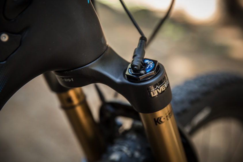 Fox E-Live Valve