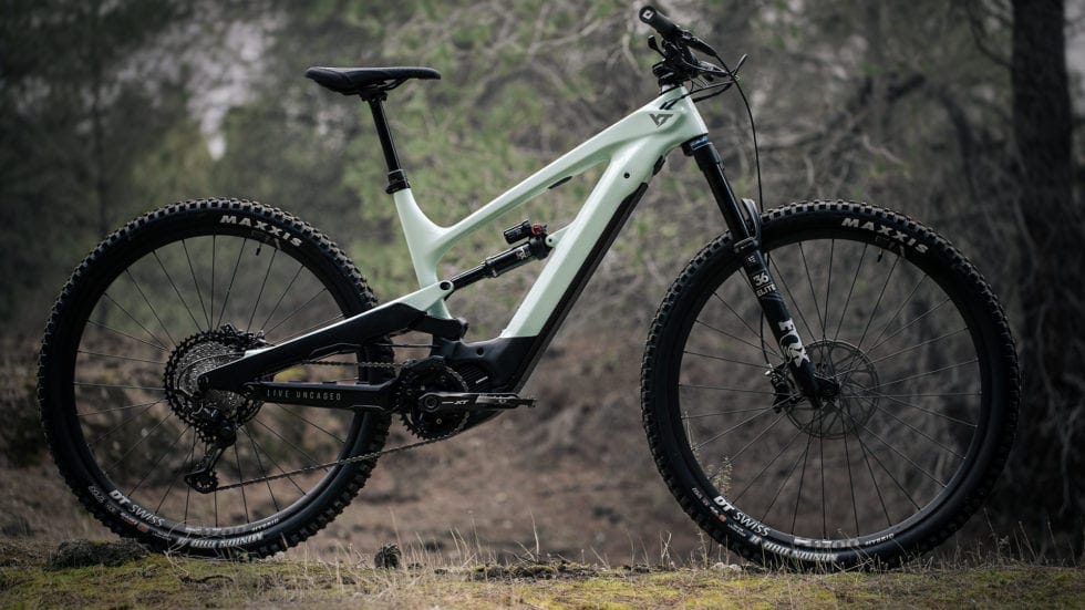 Nuova YT Decoy 29: due modelli, con il trail riding nel mirino…