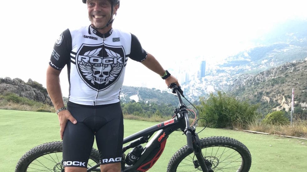VIDEO – Loris Capirossi si è “convertito” alla e-Mtb con Thok
