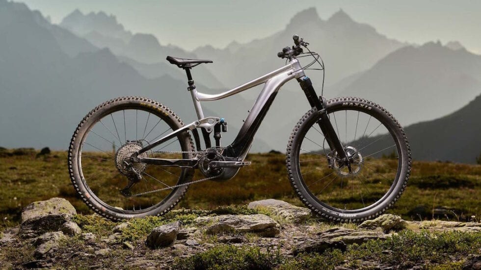 Giant Trance X E+ Pro 29: motore SyncDrive Pro, ruote da 29″, Flip Chip e… Giant Trance X E+ Pro 29: motore SyncDrive Pro, ruote da 29″, Flip Chip e…