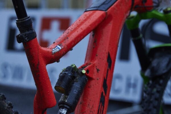 Bh AtomX Carbon