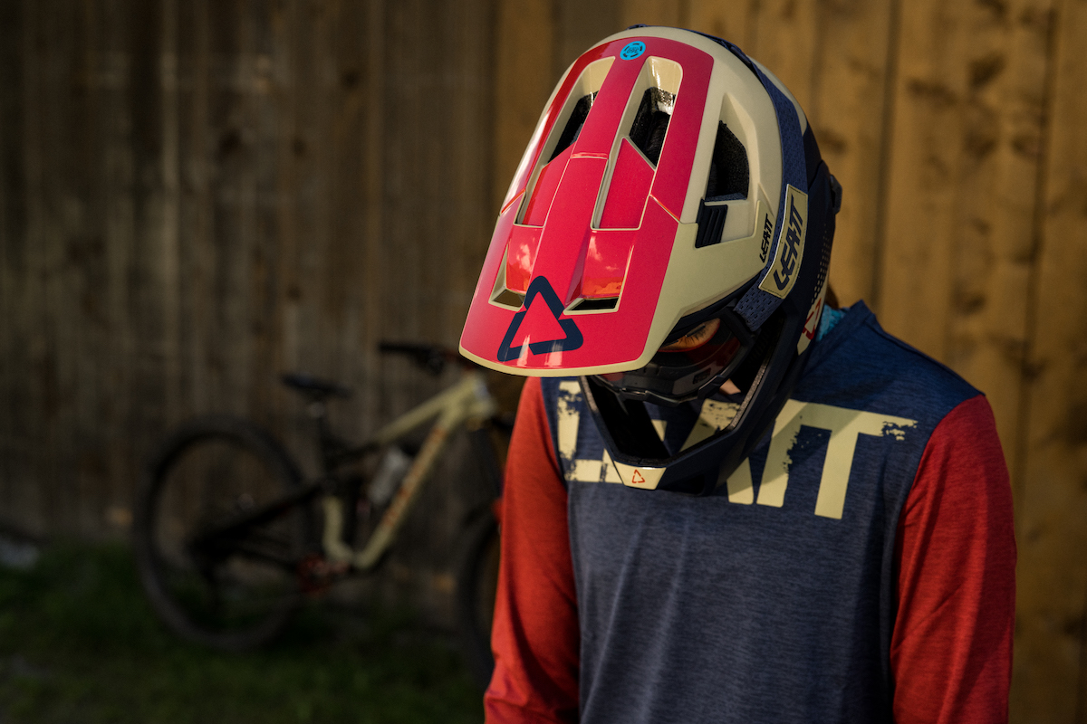 Casco Leatt 4.0 Enduro: la collezione 2021 Mtb si arricchisce - eBikeCult.it