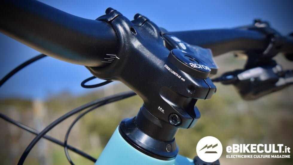 L’attacco manubrio: come condiziona la guida di una e-Mtb? L’attacco manubrio: come condiziona la guida di una e-Mtb?