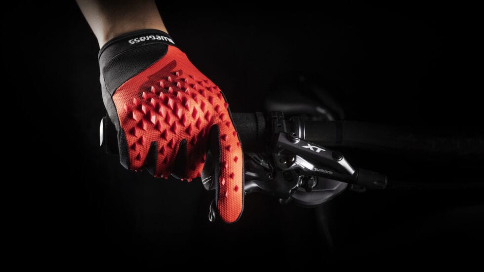 Guanti Bluegrass: 4 nuovi modelli per la gamma 2021