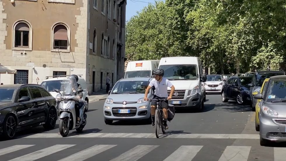 L’Italia non è un Paese per bici: il dossier sulla ciclabilità ci dice che…